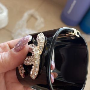 Bracelet black and gold